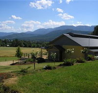 Ringer Reef Winery - Accommodation Coffs Harbour