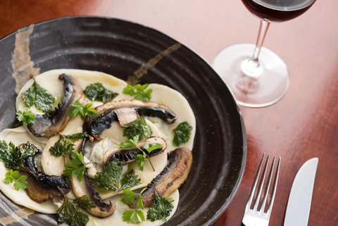 Saint Regis Winery, Food & Wine Bar - Accommodation Coffs Harbour 2