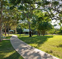 Millennium Esplanade and Tannum Sands Beach - Accommodation Coffs Harbour