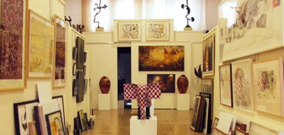 Australian Galleries - Roylston Street - Accommodation Coffs Harbour 2