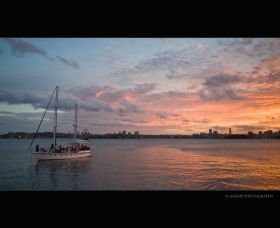 A Luxury Yacht On Sydney Harbour - Accommodation Coffs Harbour 3