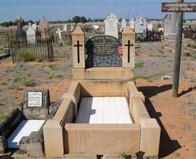 Blackall Cemetery - Accommodation Coffs Harbour 1