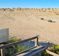 Walls of China viewing platform - Accommodation Coffs Harbour