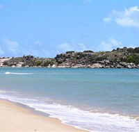 Dhamitjinya East Woody Island and Galaru East Woody Beach - Accommodation Coffs Harbour