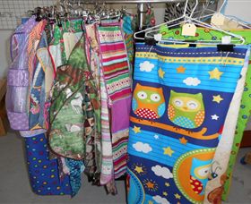 Sticky Beaks Craft Co-Operative Of Avoca - Accommodation Coffs Harbour 3