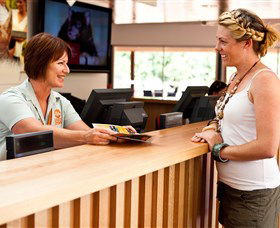 Savannah Visitor Plaza, Taronga Western Plains Zoo Dubbo - Accommodation Coffs Harbour 6