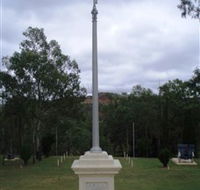 The Coronation Lamp Memorial - Accommodation Coffs Harbour