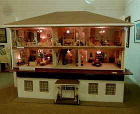 Benalla Costume And Kelly Museum - Accommodation Coffs Harbour 4