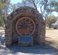 Jindera Pioneer Cairn - Accommodation Coffs Harbour