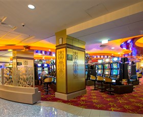 Hellenic Club Of Canberra - Accommodation Coffs Harbour 1