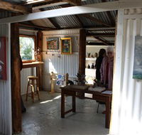Tin Shed Gallery - Accommodation Coffs Harbour