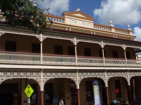 Childers Art Space (CHARTS) - Accommodation Coffs Harbour 0
