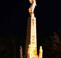 Cenotaph and Memorial Gates - Accommodation Coffs Harbour