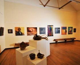 Blue Knob Hall Gallery And Cafe - Accommodation Coffs Harbour 0