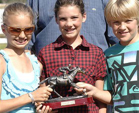 Moruya Racecourse - Accommodation Coffs Harbour 2