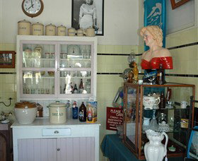 Old Codgers Antiques - Accommodation Coffs Harbour 2