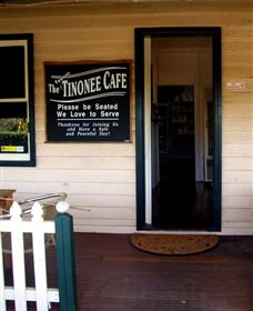 The Famous Tinonee Cafe And Gift Shop - Accommodation Coffs Harbour 3