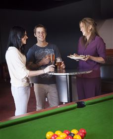 Club300 Bowling And Bar - Accommodation Coffs Harbour 5