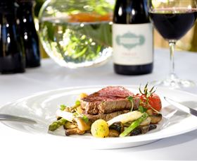 Food, Wine And Farmers Gate Journey On The Legendary Pacific Coast - Accommodation Coffs Harbour 5