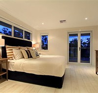 The Beach House Sanctuary Point - Accommodation Coffs Harbour