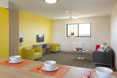 Western Sydney University Village Penrith - Accommodation Coffs Harbour 2