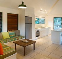 The Retreat Beach Houses - Accommodation Coffs Harbour