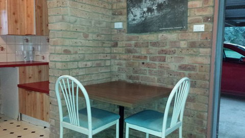 Hilldrop Motor Inn - Accommodation Coffs Harbour 5