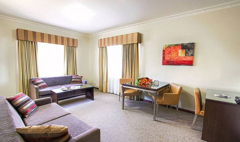 Governor Macquarie Motor Inn - Accommodation Coffs Harbour 6