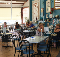 Inspirations Cafe Gift and Patchwork Gallery - Accommodation Coffs Harbour