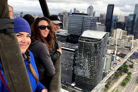 Melbourne Balloon Flights, The Peaceful Adventure - Accommodation Coffs Harbour 3