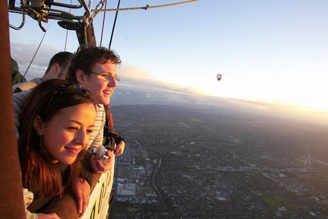 Melbourne Balloon Flights, The Peaceful Adventure - Accommodation Coffs Harbour 9