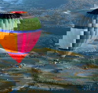 Yarra Valley Balloon Flight and Winery Tour