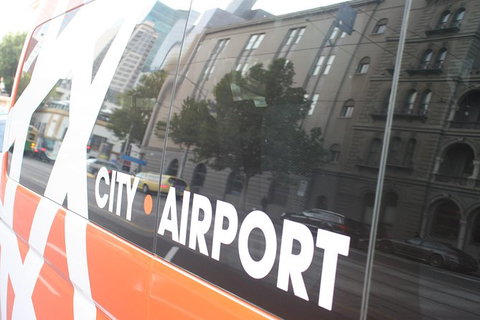 Melbourne Airport Shuttle City To Airport One-Way - Accommodation Coffs Harbour 4