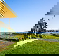 Yarra Valley Winery Tour from Melbourne with Gourmet Vineyard Lunch