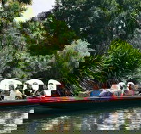 Melbourne City Afternoon Tour with Punting at the Gardens