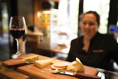 Small Group 6 Guests: Ultimate Yarra Valley Food And Wine - Mercedes Van - Accommodation Coffs Harbour 9