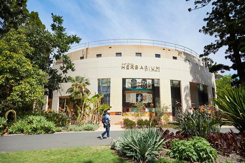 Gardens Uncovered- Royal Botanic Gardens Victoria, Melbourne Gardens - Accommodation Coffs Harbour 0
