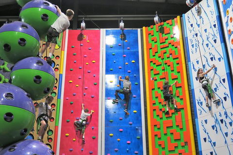 Indoor Climbing And Virtual Reality Adventure - Accommodation Coffs Harbour 0