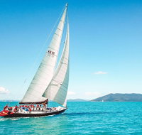 Condor Whitsundays Maxi Sailing 2 Days 2 Nights - single bed - Accommodation Coffs Harbour