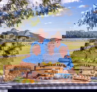 Mackay Aussie Farm  Drinks Tour - Accommodation Coffs Harbour