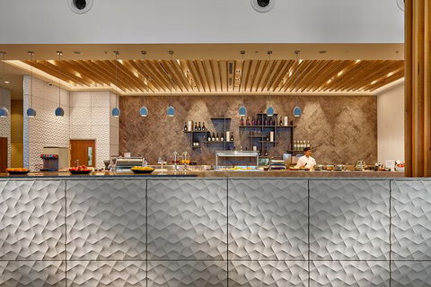 Brisbane Airport International Departure Plaza Premium Lounge - Accommodation Coffs Harbour 5