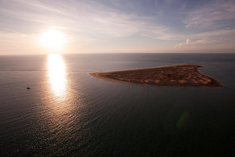Turtle Tracks Tour To Bare Sand Island From Darwin - Accommodation Coffs Harbour 3