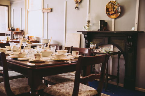 Carmen's Collectables - Accommodation Coffs Harbour 0