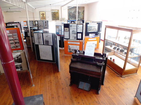 Stewarts Visitor Information And Gallery - Accommodation Coffs Harbour 0