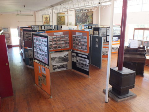 Stewarts Visitor Information And Gallery - Accommodation Coffs Harbour 2