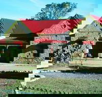 Balladonia - Accommodation Coffs Harbour