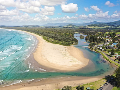 Seven Mile Beach, Gerroa - Accommodation Coffs Harbour 0