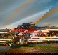 Stefani Hilltop Gallery - Accommodation Coffs Harbour