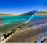 Sussex Inlet Entrance Beach - Accommodation Coffs Harbour