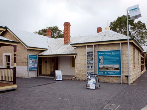 ArtGeo Cultural Complex - Accommodation Coffs Harbour 1